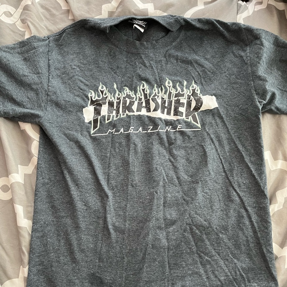 thrasher grey flame t-shirt-unisex